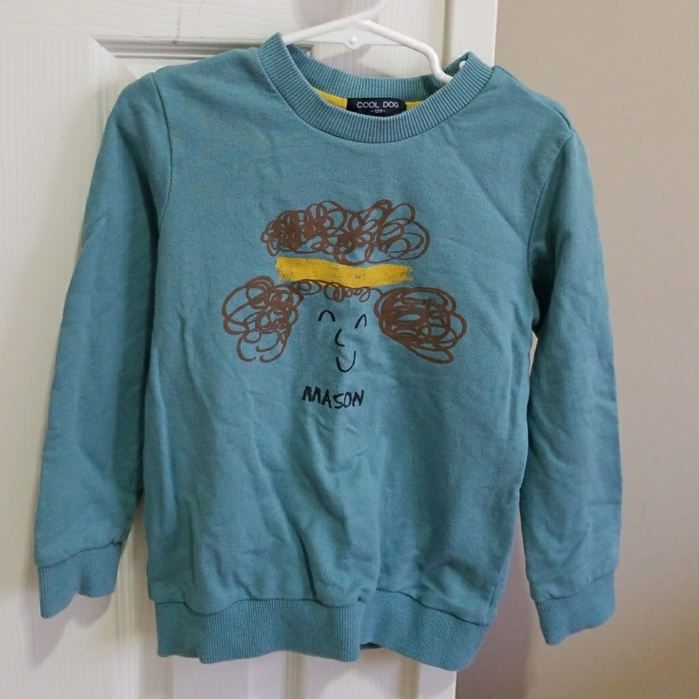 Sweatshirt